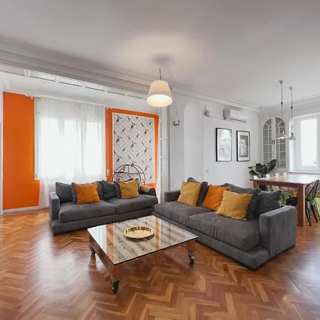 Apartment U-nique Roger Lluria *